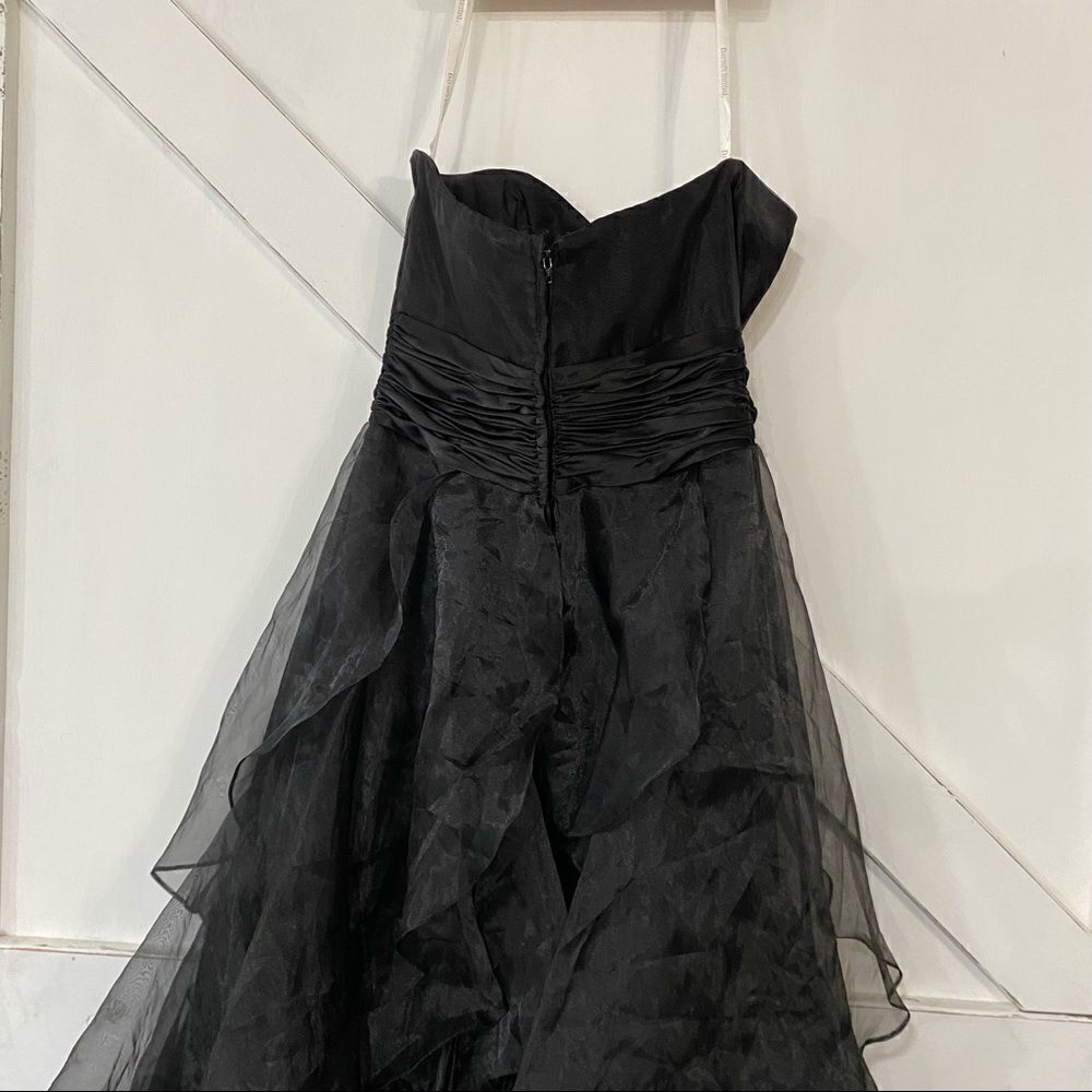 Davids Bridal Women's Black Strapless Tiered Organza Dress size 8 Style F14196 - Picture 6 of 8